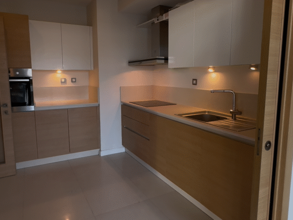 KÖY 1.Etap’ta 3+1 Kiralık Teras Dubleks Daireler