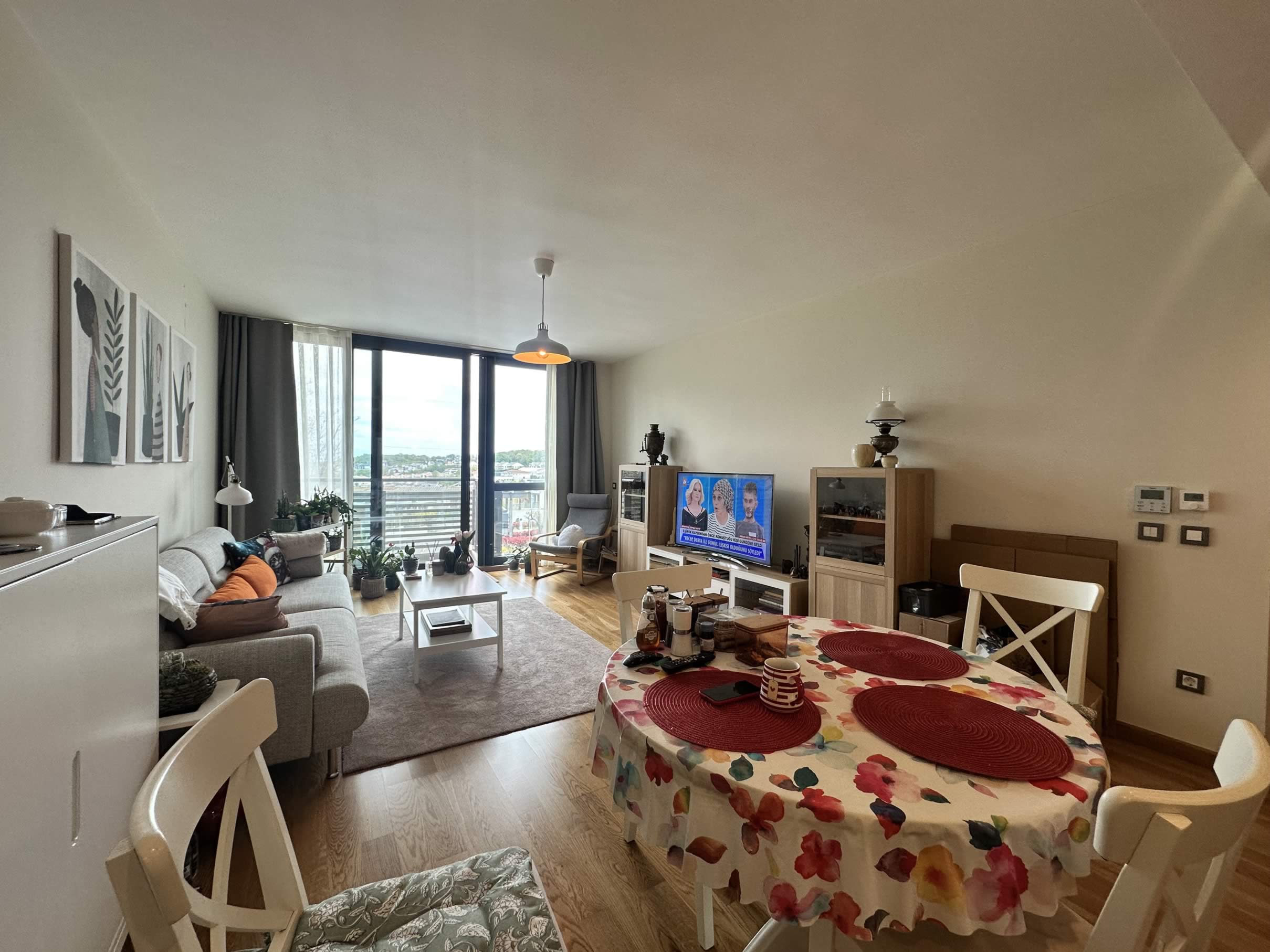 Zekeriyaköy Live-&Work'te-1 + 1 kiralık daire
